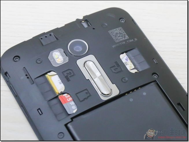 ZenFone-GO-TV-开箱-17