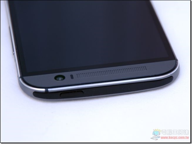 HTC One M8外观09