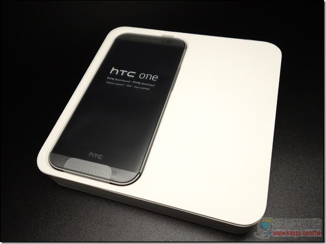 HTC One M8 外观与配件-03