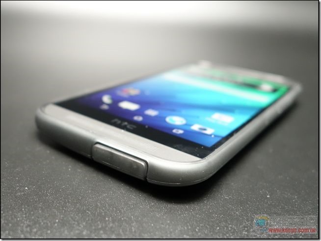 HTC One M8 外观与配件-23