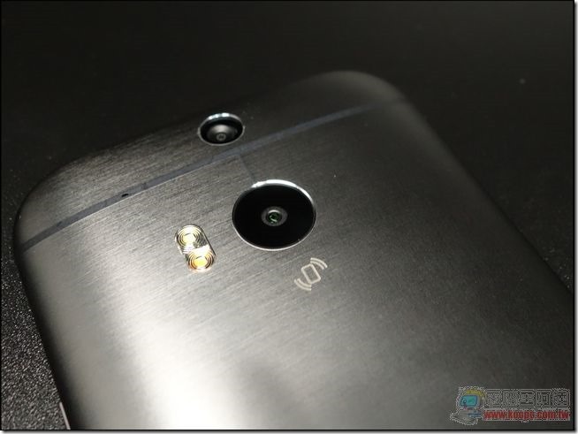 HTC One M8 外观与配件-18