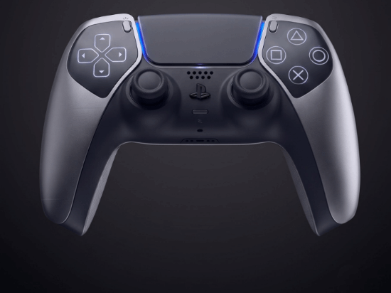 Sony's Next DualSense Could Get a Touchscreen, Shape-Shifting Grips and NFC Payments