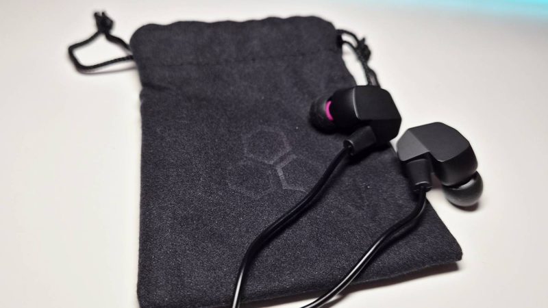 Final VR3000 Review: Great Gaming Sound, Painful Price
