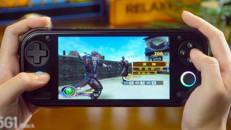 Anbernic's First Snapdragon Handheld: A Switch Lite Lookalike That Struggles With PS2