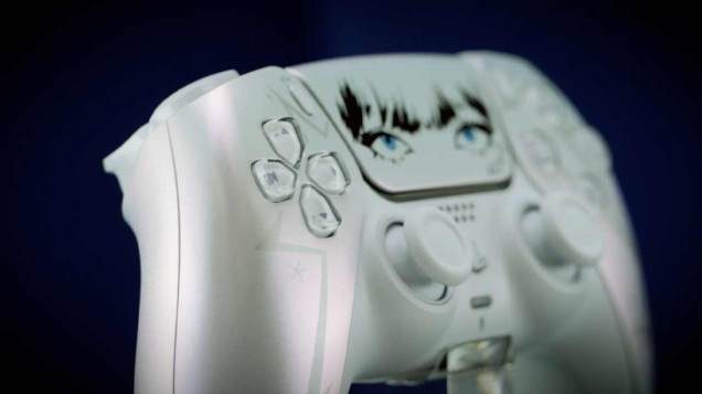 Sony's Lisa DualSense Controller: K-Pop Meets PS5