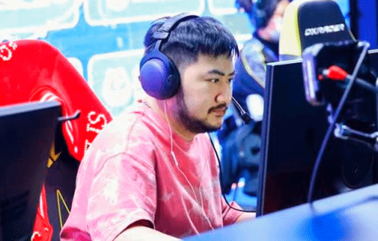 PUBG Star XDD Defends 'Eggplant' After 2.9M Yuan Debt Ruling