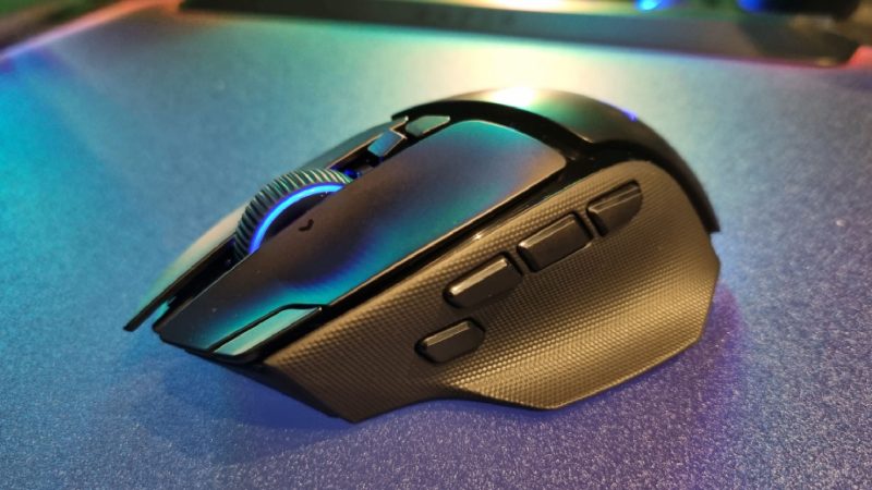Razer Basilisk V4 Mice Get One-Click 180° Turn Feature