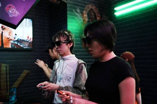 VITURE x Cyberpunk 2077 XR Glasses Bring Night City to Life