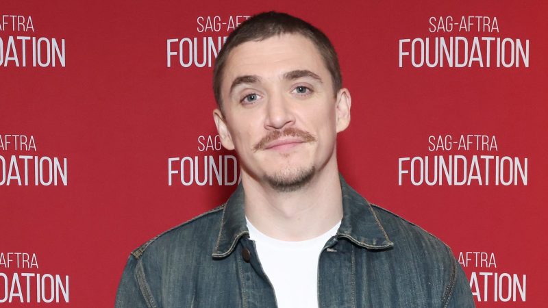 Kyle Gallner Wants to Play V in Cyberpunk 2077 Movie