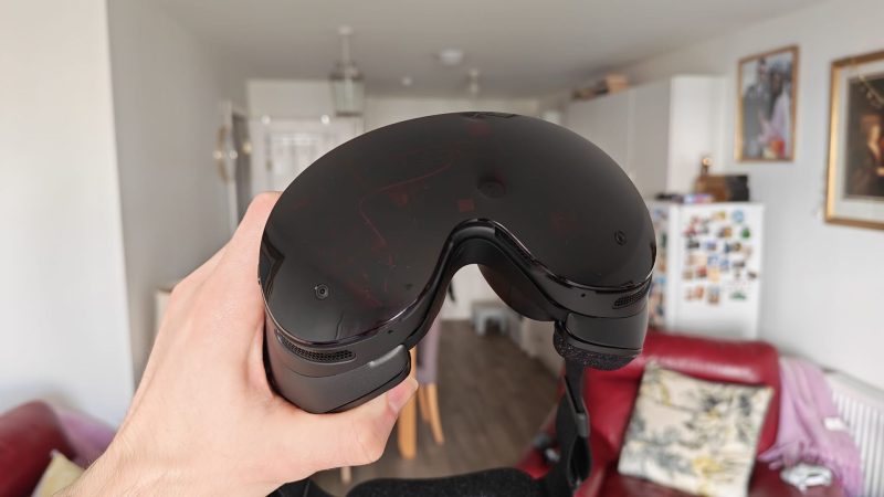 Steam Frame Hands-On: Like a Steam Deck for Your Face