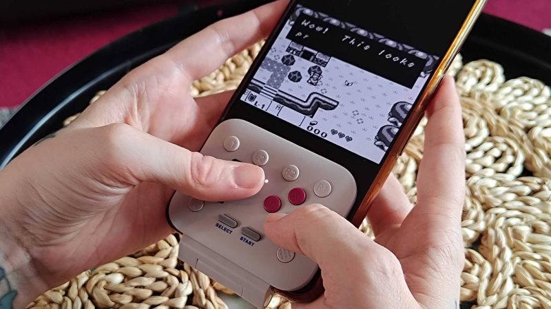 8Bitdo FlipPad: The Retro Controller That Could Steal Prime Day